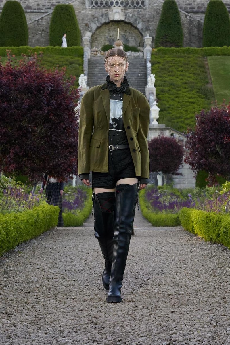 dior 2025 cruise spring show runway looks