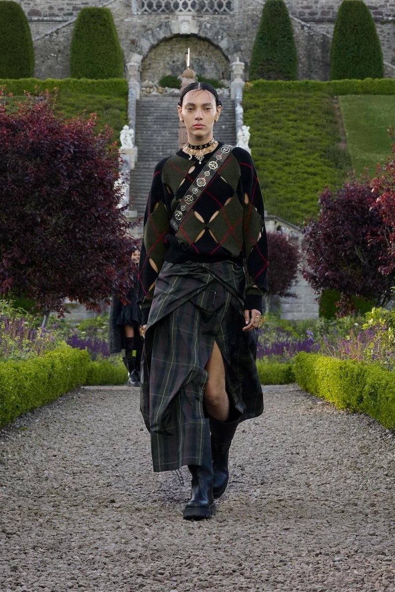 dior 2025 cruise spring show runway looks