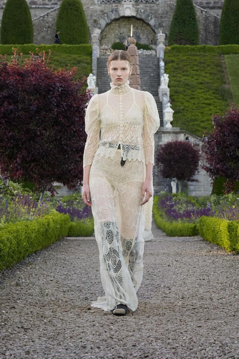 dior 2025 cruise spring show runway looks