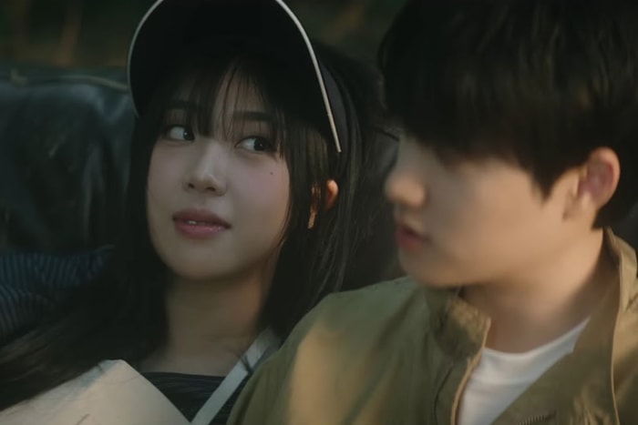 被偷親的李泳知太可愛:光看 MV 還不夠,演唱會驚喜同台的《Small Girl》成為焦點!