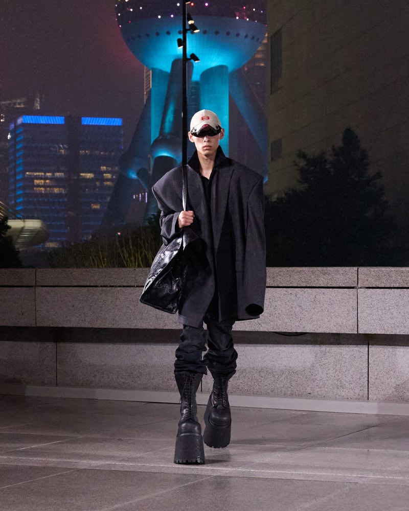 Balenciaga Spring 25 2025春季系列 上海 時裝展 聯乘系列 支付寶 Under Armour PP Krit  Demna