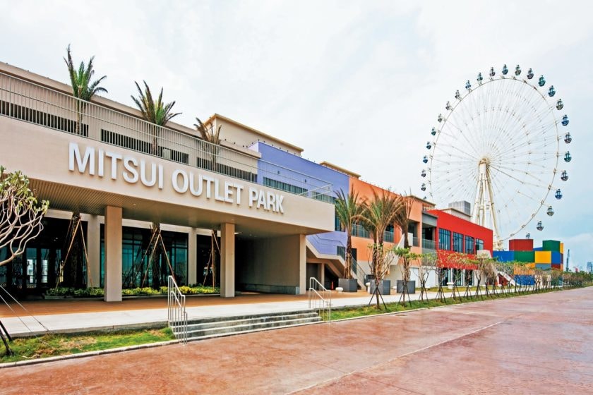 taiwan outlet shopping luxury destination mitsui leeco gloira skm