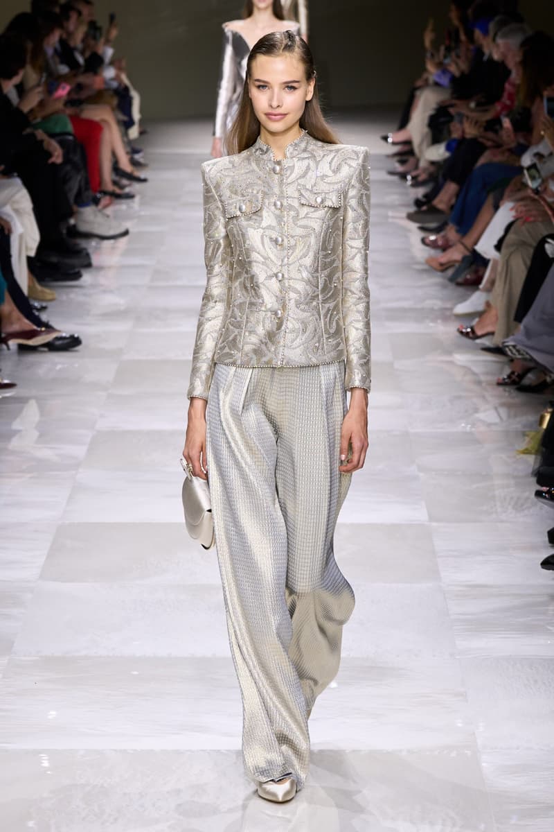 Armani Piere 2024 高級訂制圍繞珍珠為題,以裝飾點綴向人們述說優雅之美~