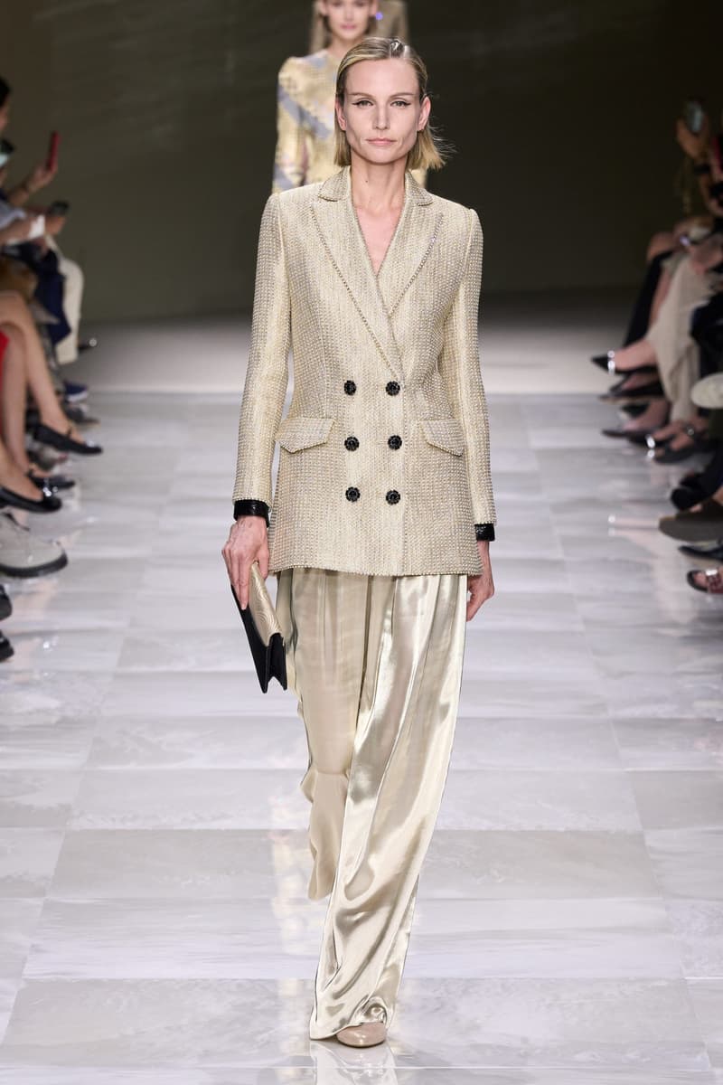 Armani Piere 2024 高級訂制圍繞珍珠為題,以裝飾點綴向人們述說優雅之美~