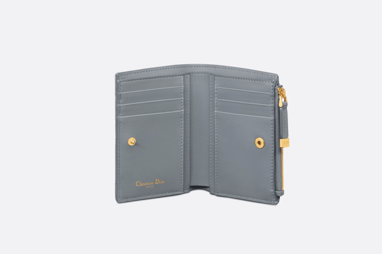 purse-small-wallet-luxury-wallet-trendy-wallets-2024-25-womens-wallets-1-hermes-2-chanel-3-dior-4-bottega-veneta-5-loewe-6-fendi-7-miu-miu-8-jacquemus-9-mulberry-10