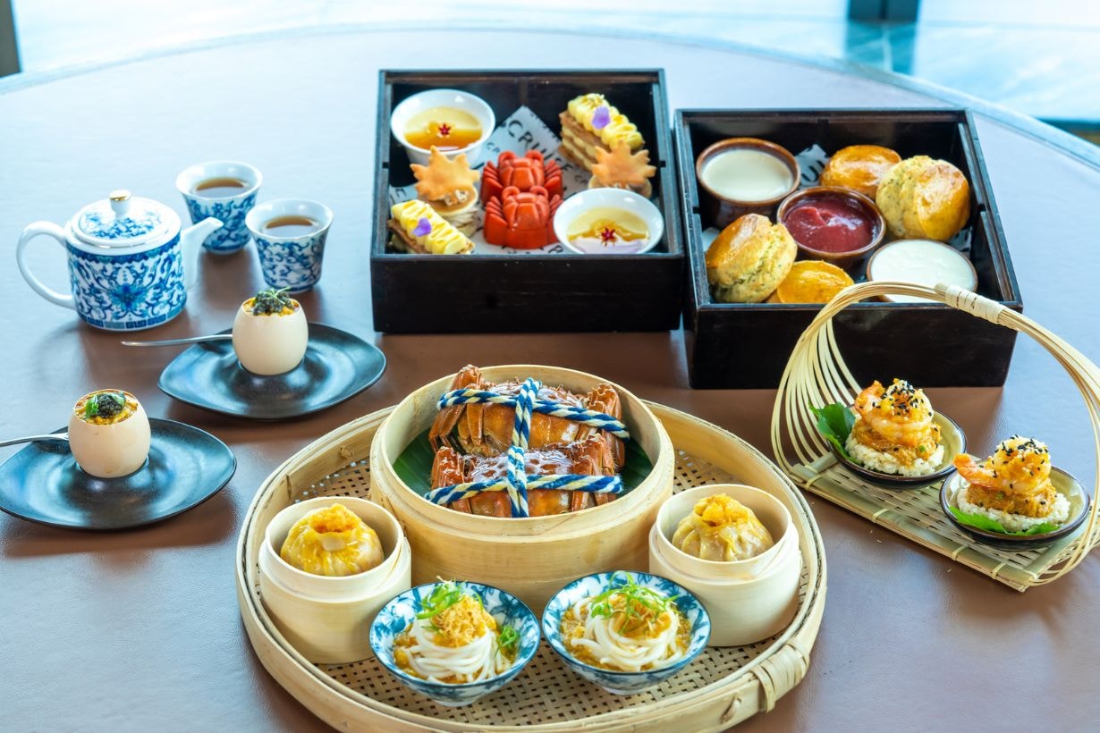 CRUISE 空中餐廳及酒吧 推出「秋日蟹逅」下午茶