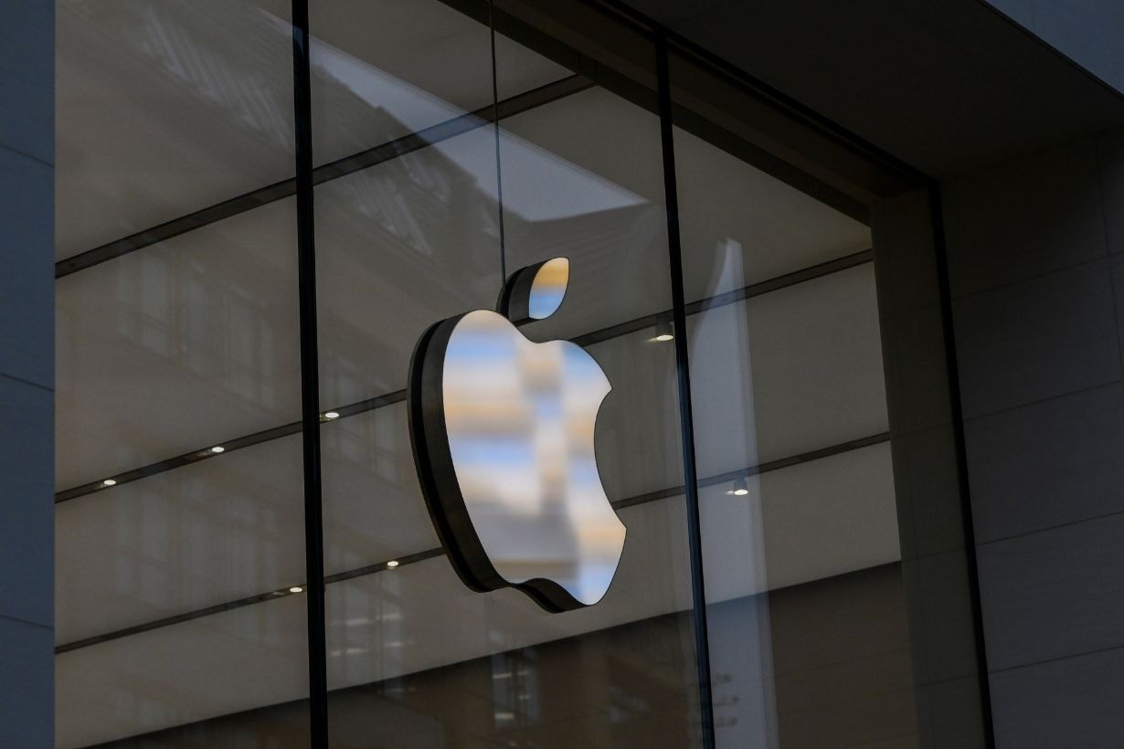 iPhone Apple event 2024 September 9 Its Glowtime