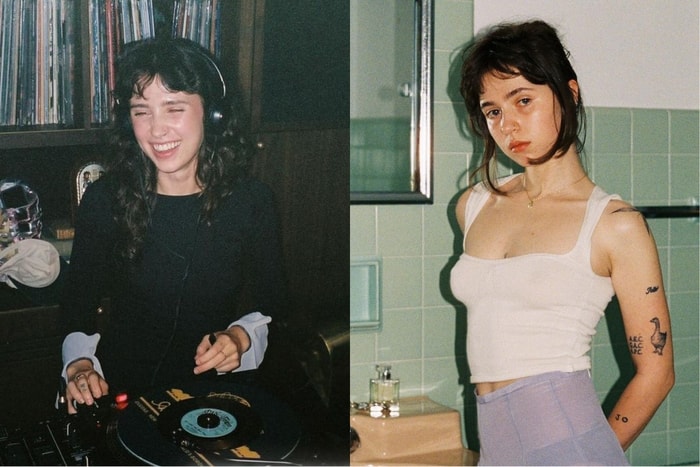 連 Billie Eilish 都暗戀她?空靈女神 Clairo 攜著新專輯《Charm》回歸, 其簡約穿搭也是粉絲焦點之一!