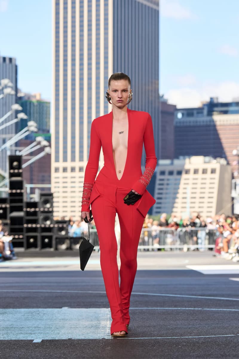 NYFW:Off-White 首次亮相紐約時裝週,為什麼將秀場搬到了籃球場?