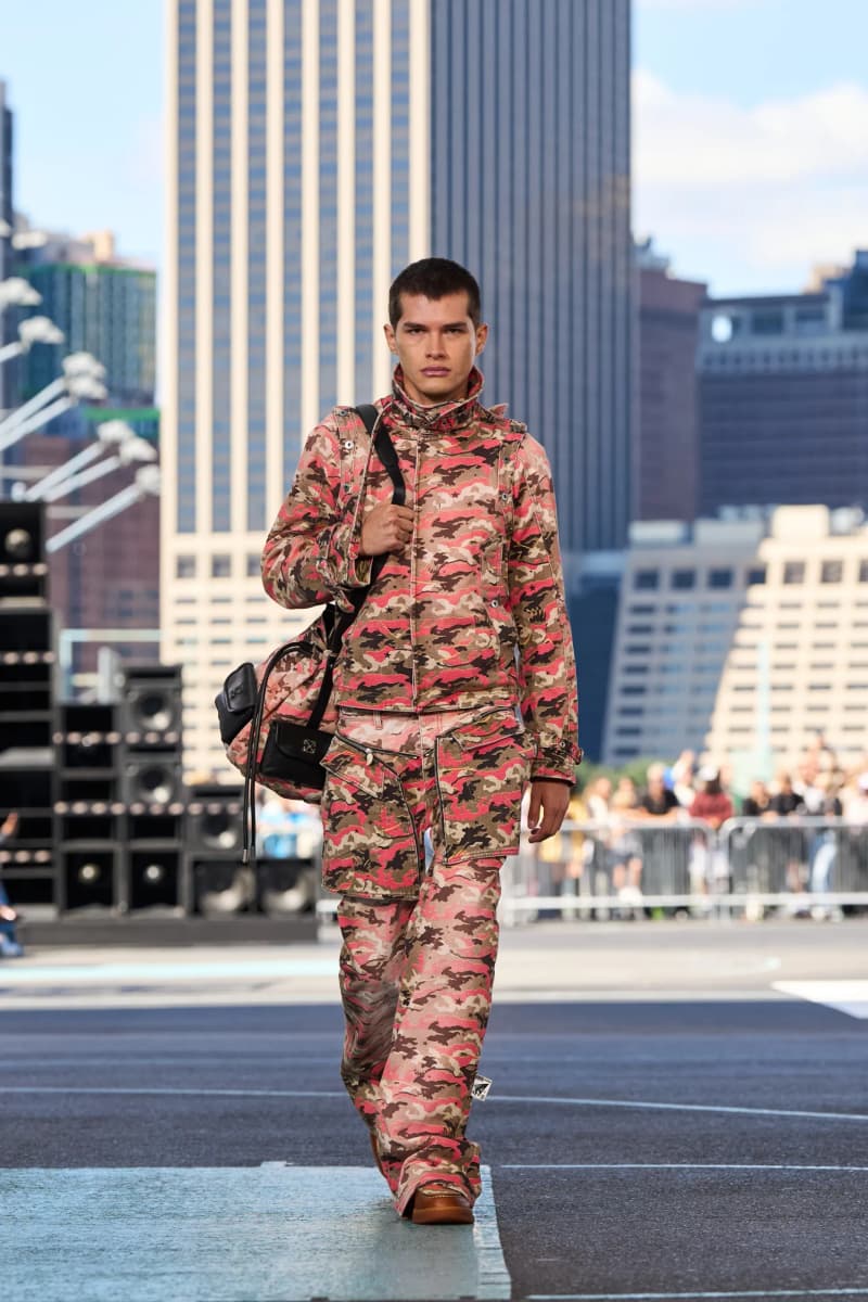 NYFW:Off-White 首次亮相紐約時裝週,為什麼將秀場搬到了籃球場?