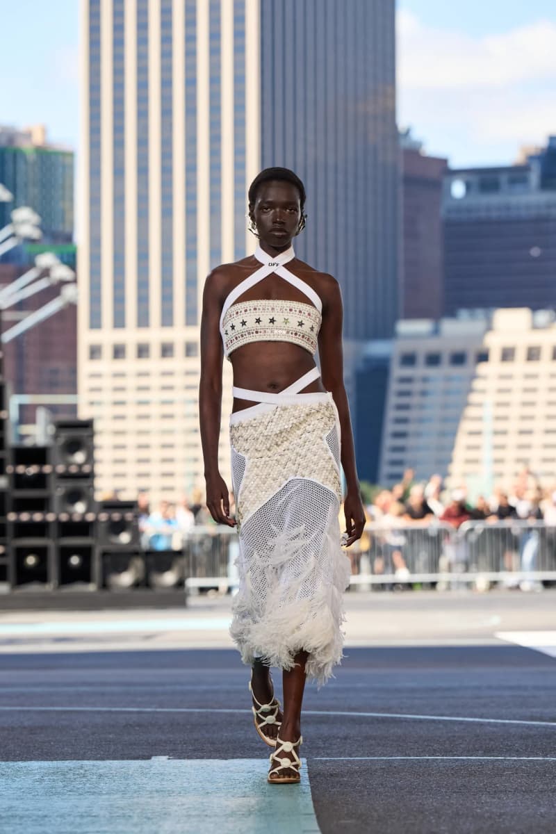 NYFW:Off-White 首次亮相紐約時裝週,為什麼將秀場搬到了籃球場?