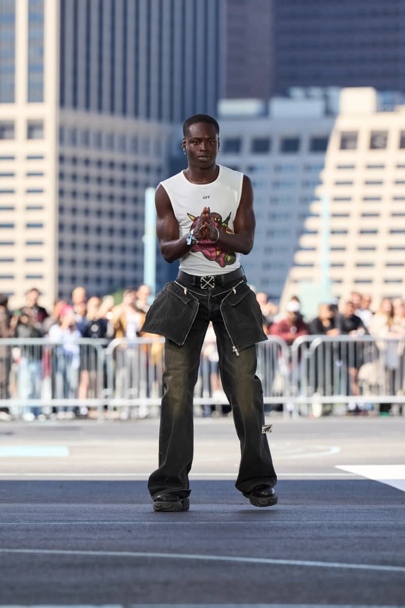 NYFW:Off-White 首次亮相紐約時裝週,為什麼將秀場搬到了籃球場?