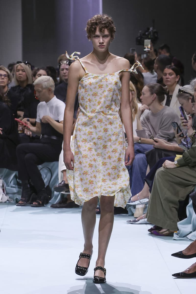 MFW:Prada 2025 春夏大秀娓娓道來,我們那無法被演算法複製的美麗!