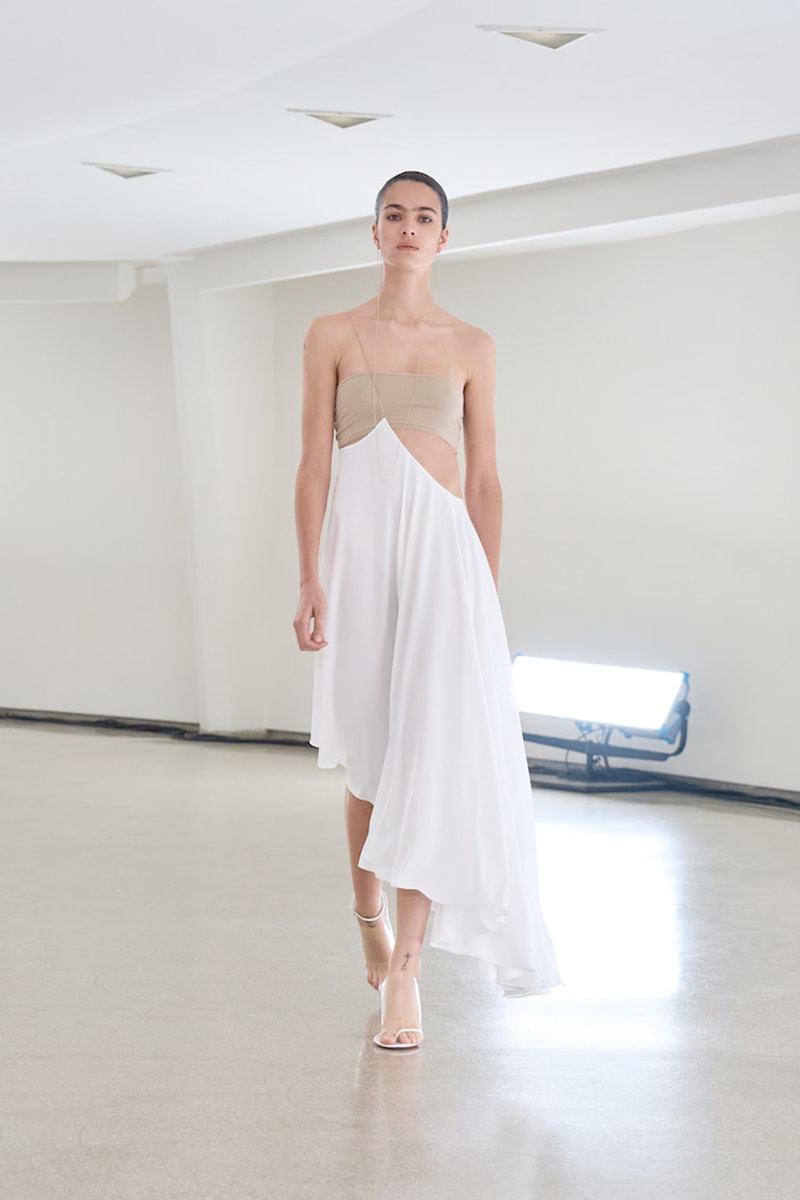 NYFW 懶人筆記：被大牌明星愛瘋了的 Alaïa，選址彩蛋、設計巧思.. 5 個亮點一文看懂！