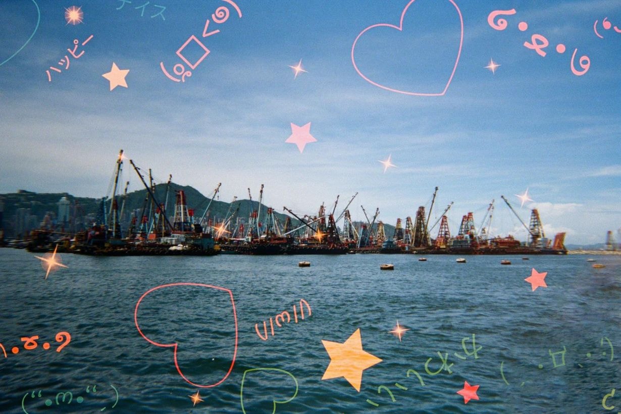 Retocolor Emoji 400 Disposable Film Camera