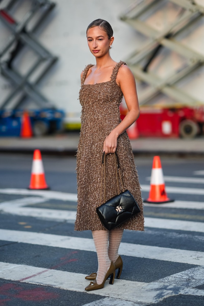 NYFW：紐約時尚客都在穿什麼？這幾個顏色的出鏡率特別高！