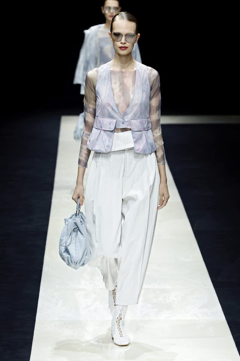 追求未來的美好:Emporio Armani 2025 春夏系列,在流行中尋找永恆