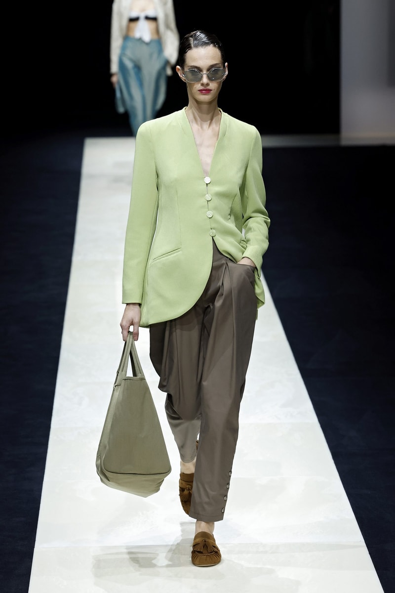 追求未來的美好：Emporio Armani 2025 春夏系列，在流行中尋找永恆