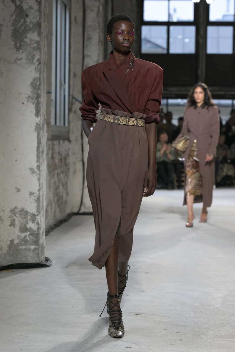 PFW:Dries Van Noten 工作室釋出首個系列,成功秉承品牌的美學與理念