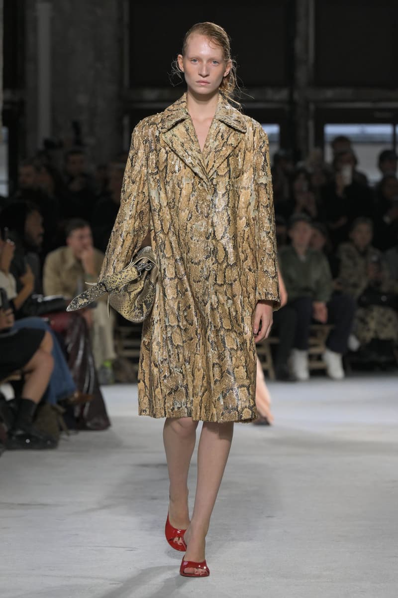 PFW:Dries Van Noten 工作室釋出首個系列,成功秉承品牌的美學與理念