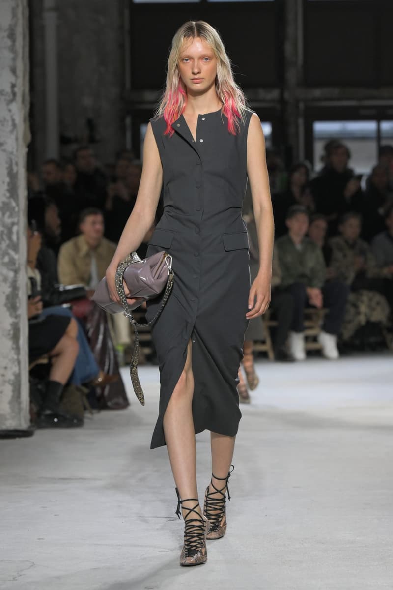 PFW:Dries Van Noten 工作室釋出首個系列,成功秉承品牌的美學與理念