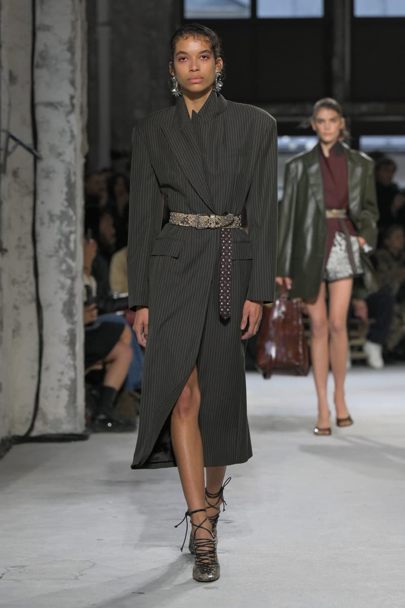 PFW:Dries Van Noten 工作室釋出首個系列,成功秉承品牌的美學與理念