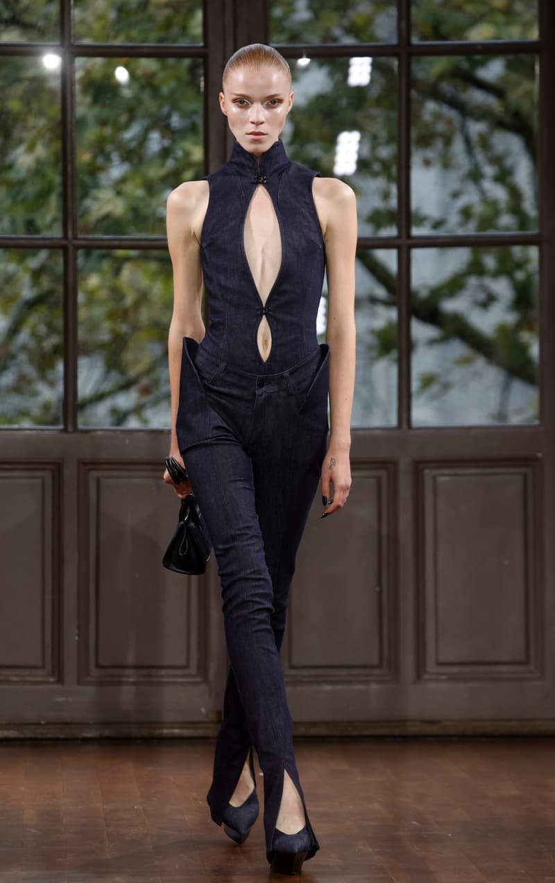 PFW:Mugler 掙脫經典設計框架,展現嶄新的暗黑性感美學