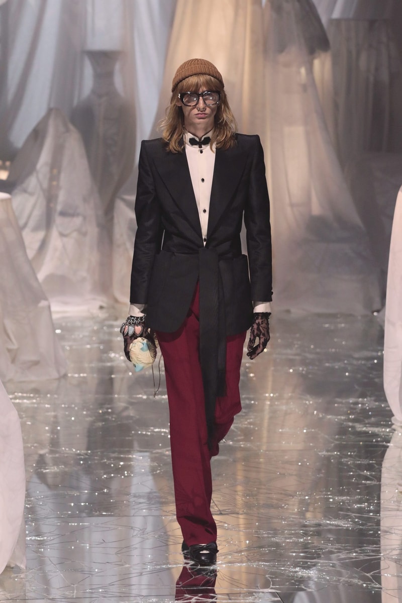 PFW：Alessandro Michele 的 Valentino 時代，以浪漫華麗的波希米亞風格展開序幕