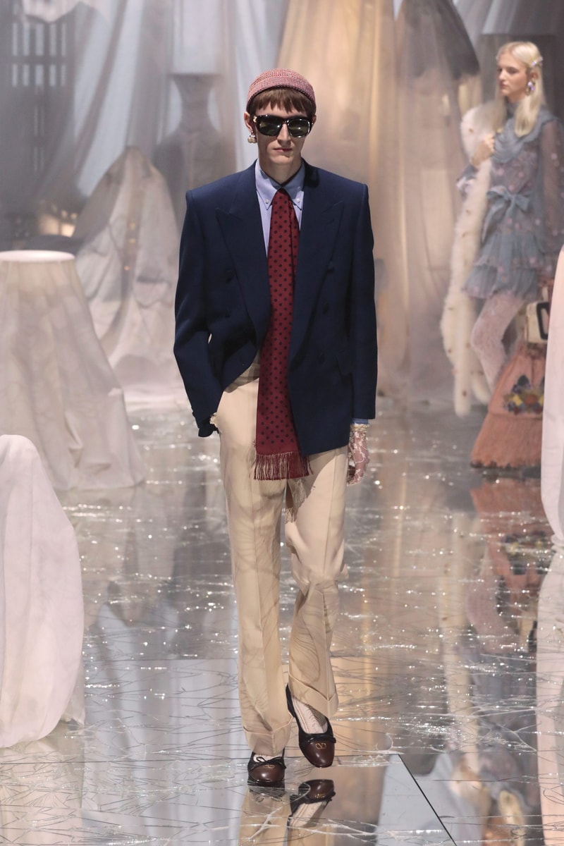 PFW：Alessandro Michele 的 Valentino 時代，以浪漫華麗的波希米亞風格展開序幕