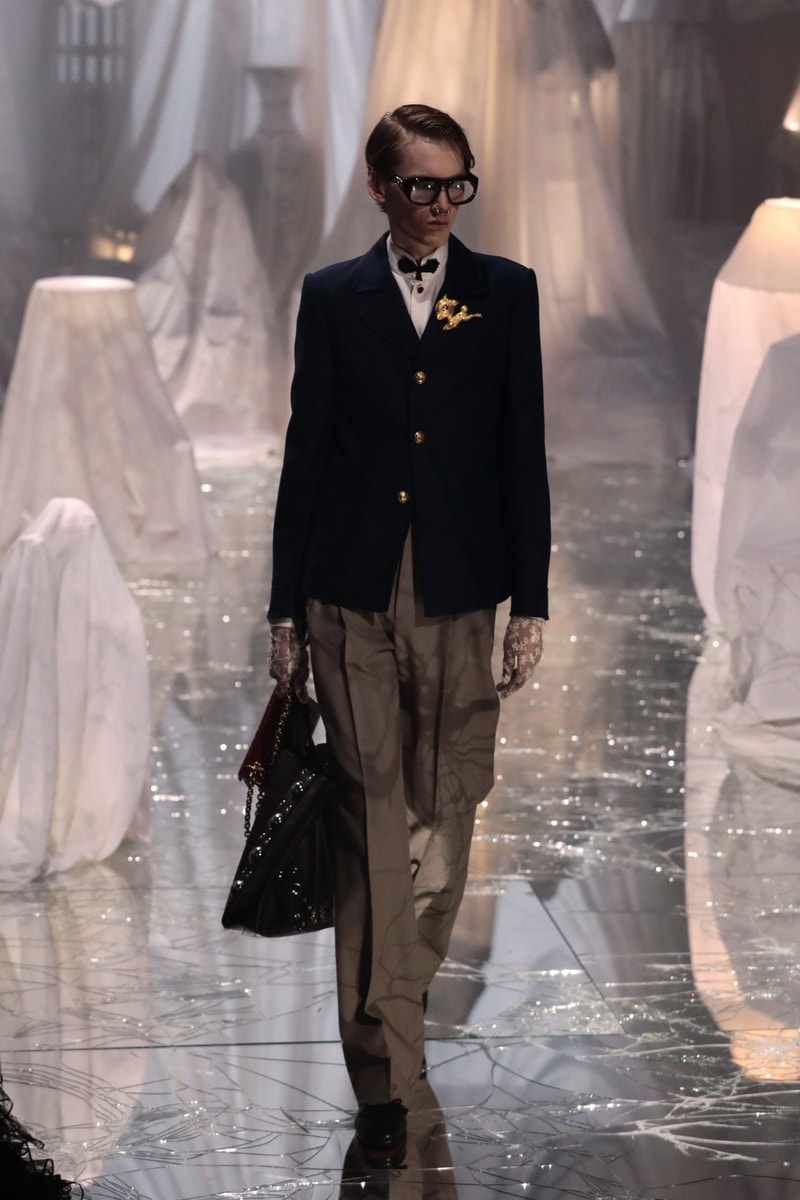 PFW：Alessandro Michele 的 Valentino 時代，以浪漫華麗的波希米亞風格展開序幕