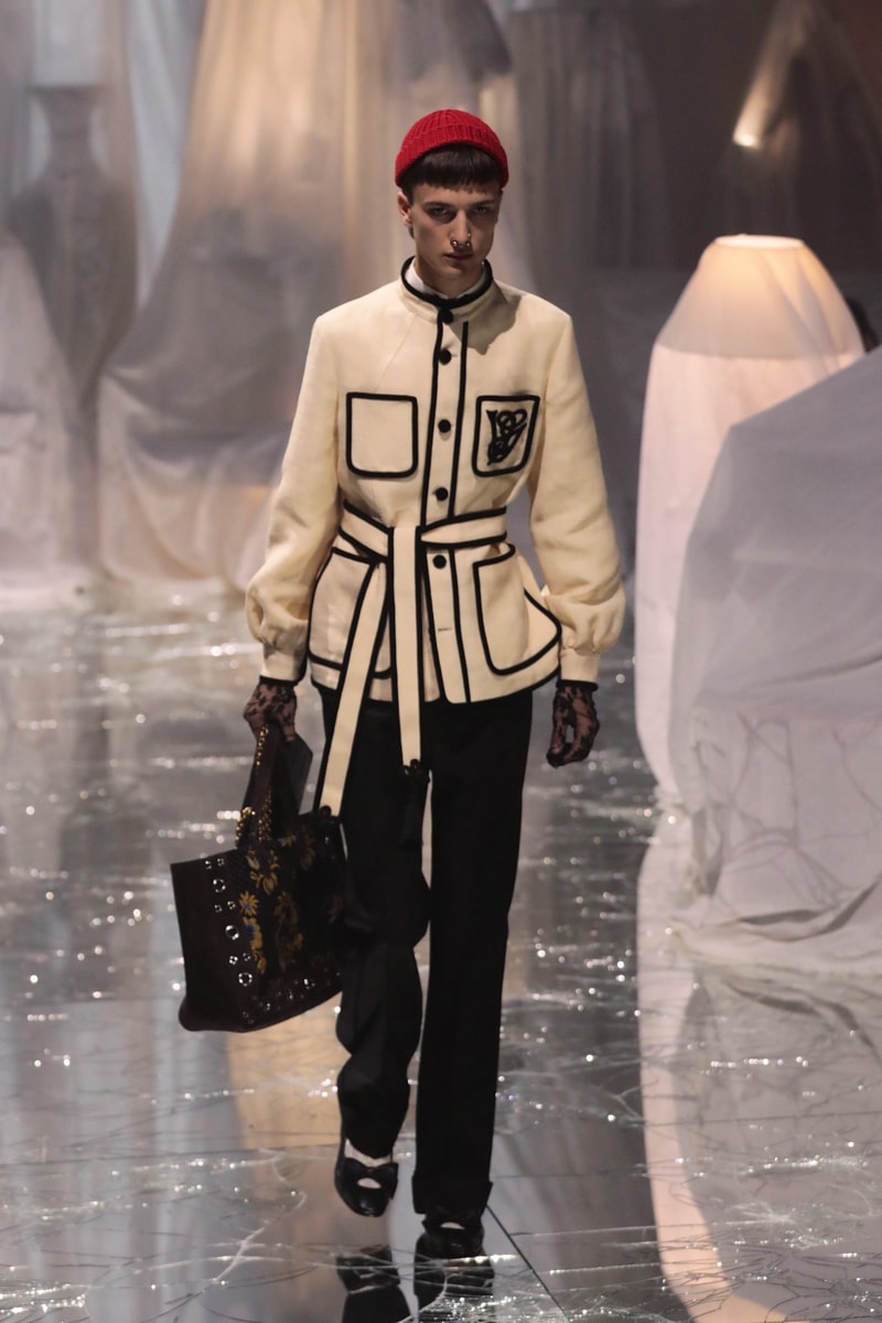 PFW：Alessandro Michele 的 Valentino 時代，以浪漫華麗的波希米亞風格展開序幕