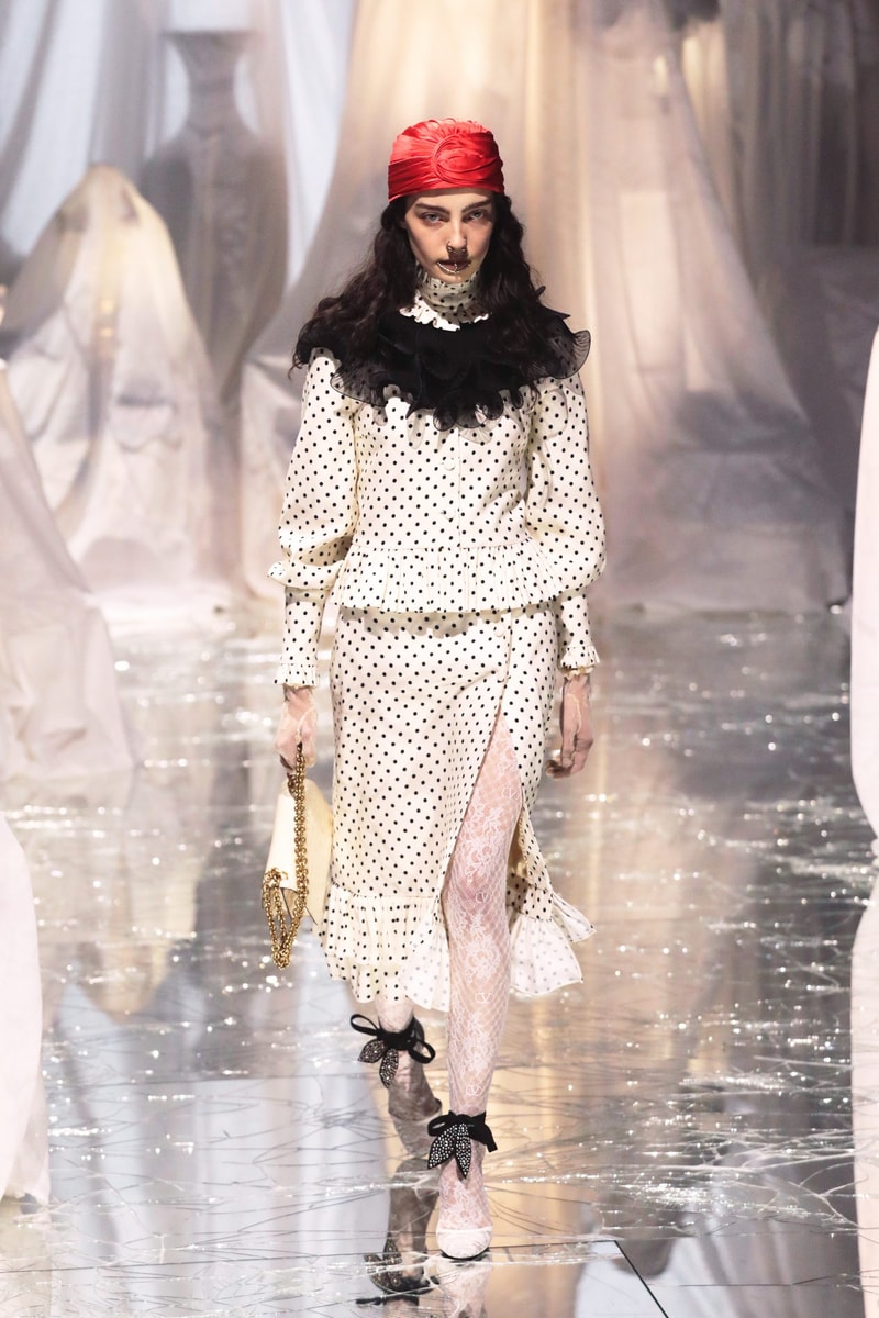 PFW：Alessandro Michele 的 Valentino 時代，以浪漫華麗的波希米亞風格展開序幕