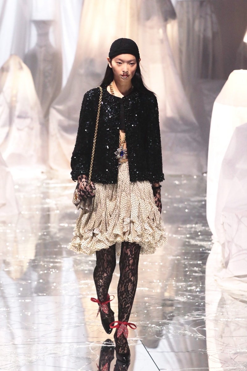 PFW：Alessandro Michele 的 Valentino 時代，以浪漫華麗的波希米亞風格展開序幕
