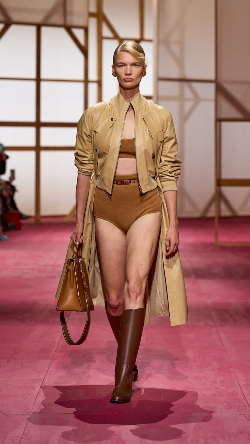 hermes pfw 2025 spring summer looks detail birkin inspiration
