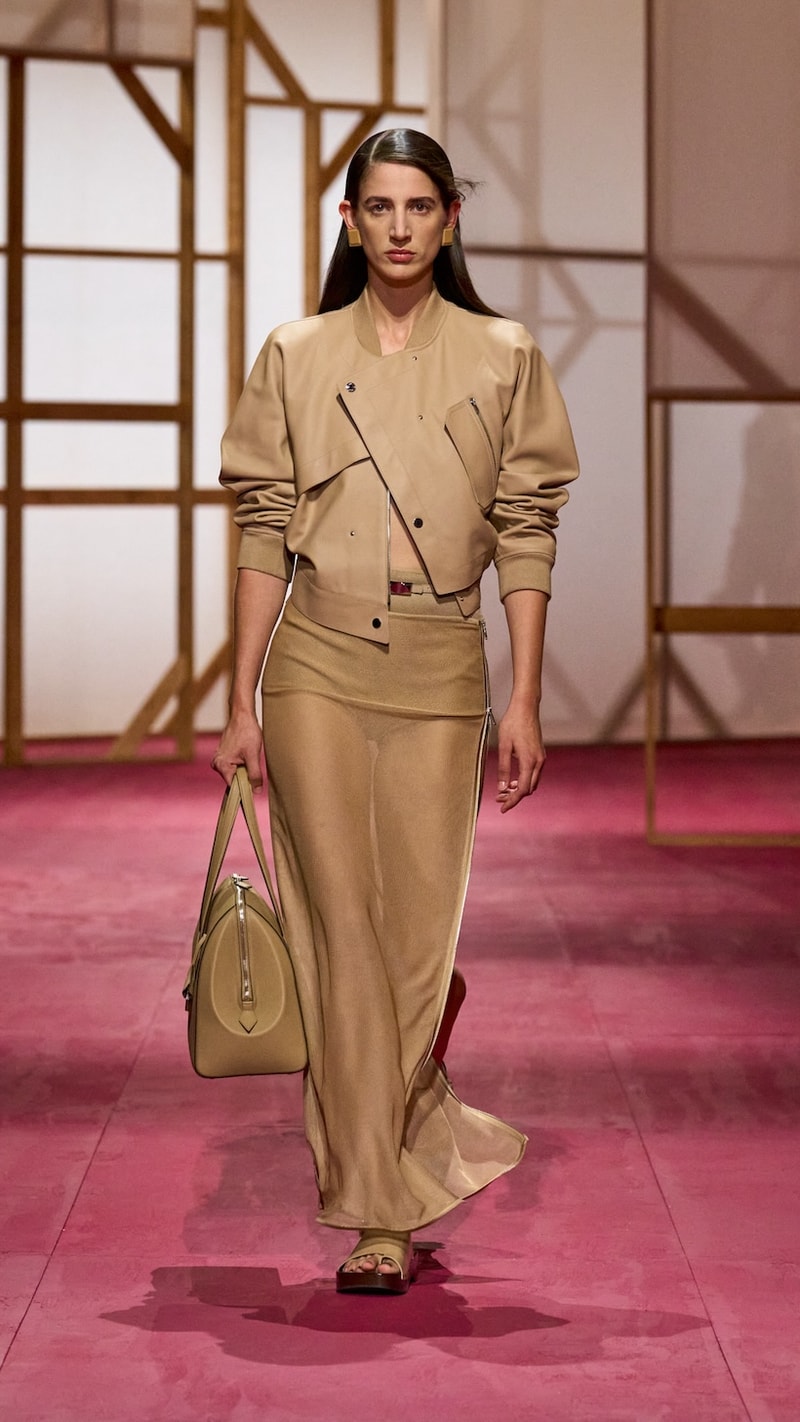 hermes pfw 2025 spring summer looks detail birkin inspiration