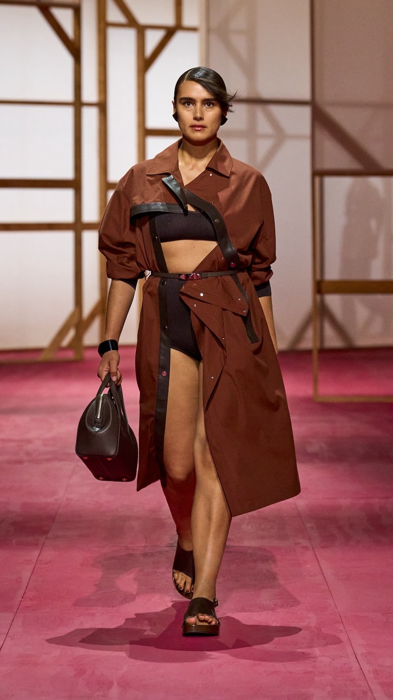 hermes pfw 2025 spring summer looks detail birkin inspiration