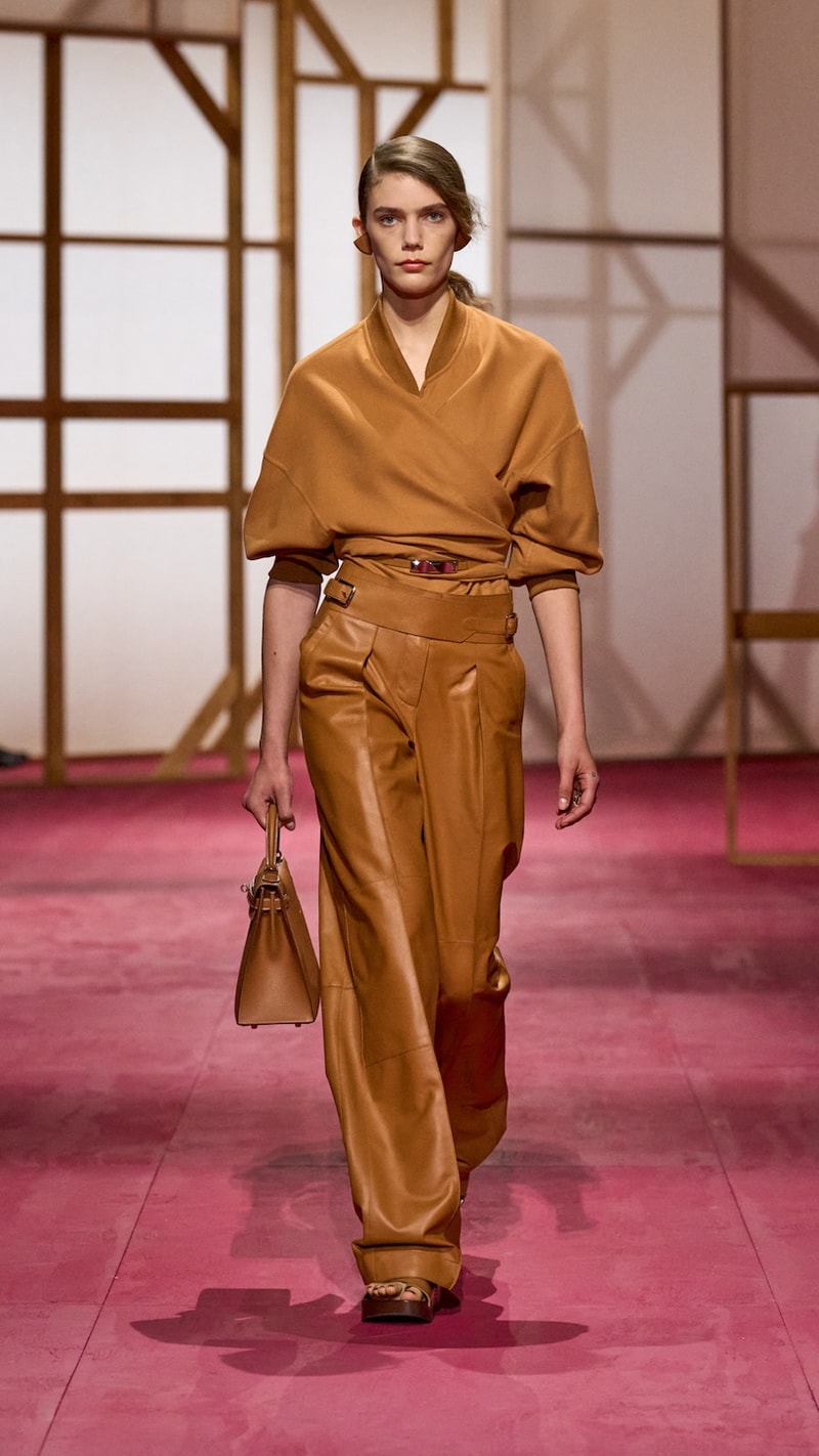 hermes pfw 2025 spring summer looks detail birkin inspiration