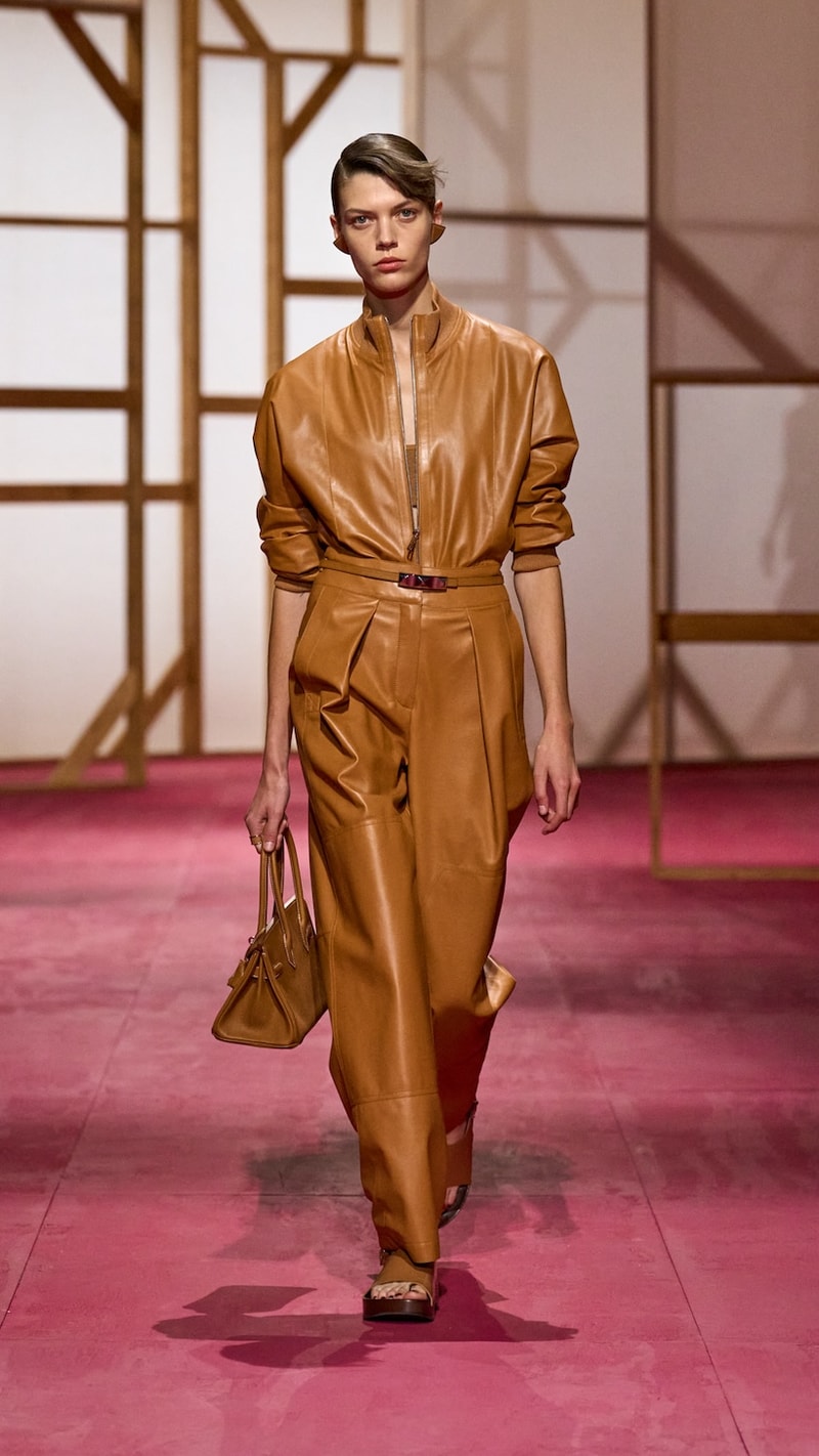 hermes pfw 2025 spring summer looks detail birkin inspiration