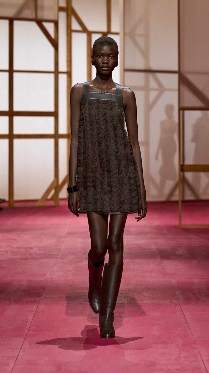 hermes pfw 2025 spring summer looks detail birkin inspiration