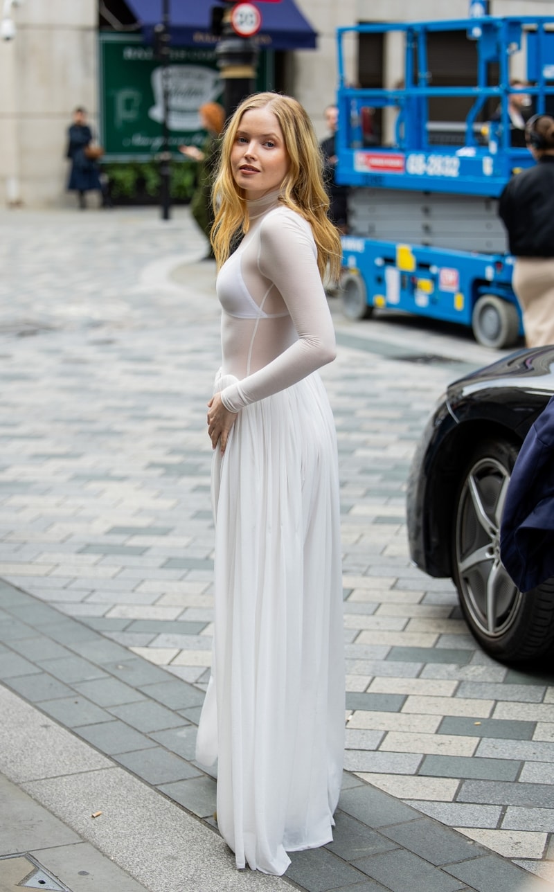LFW London Fashion Week 2024 Street Style Streetsnaps