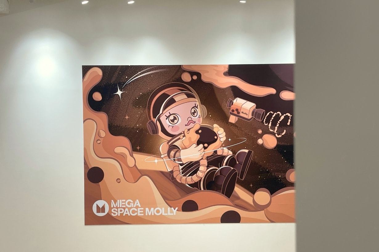 POP MART MEGA SPACE MOLLY 400 Bubble Tea Taiwan release info