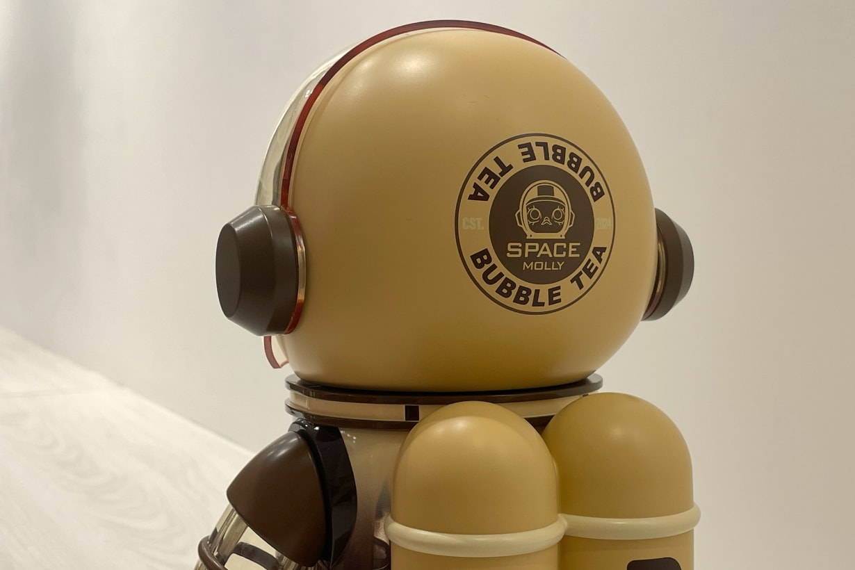 POP MART MEGA SPACE MOLLY 400 Bubble Tea Taiwan release info