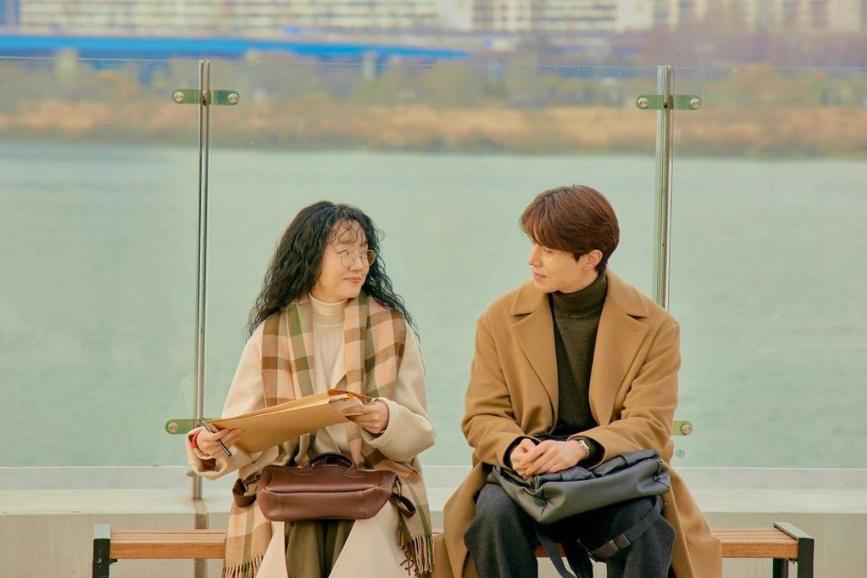 Single in Seoul Lee Dong Wook Lim Soo Jung movie trailer