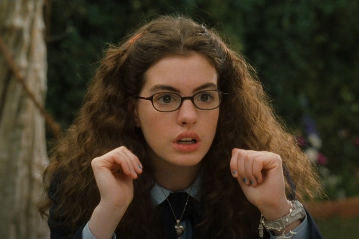 Anne Hathaway Confirmed The Princess Diaries 3