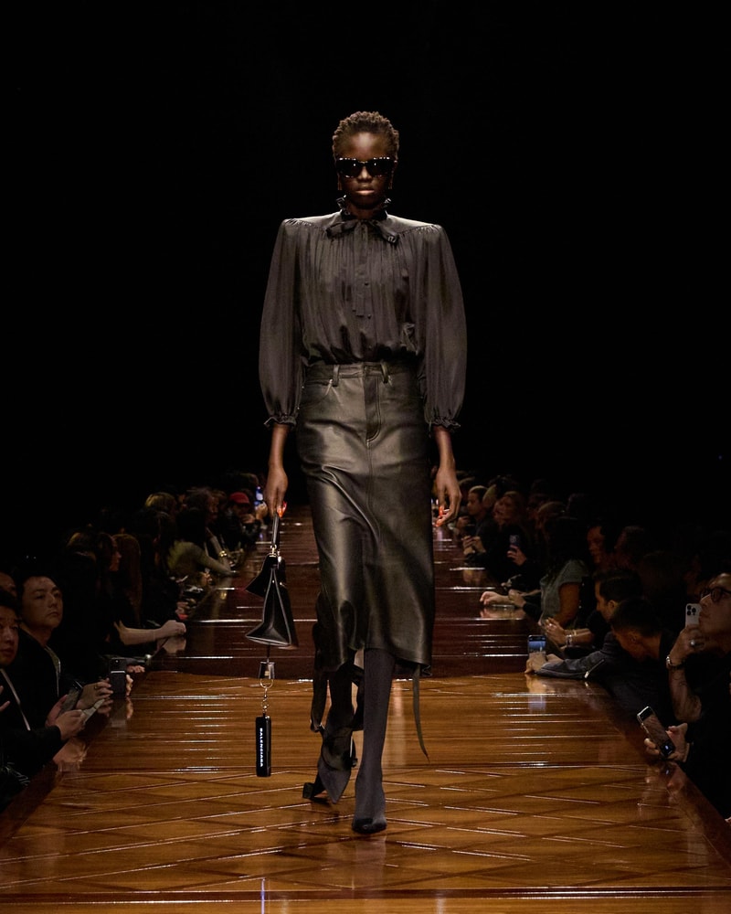 Balenciaga 2025SS fashion show