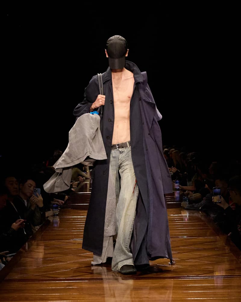 Balenciaga 2025SS fashion show