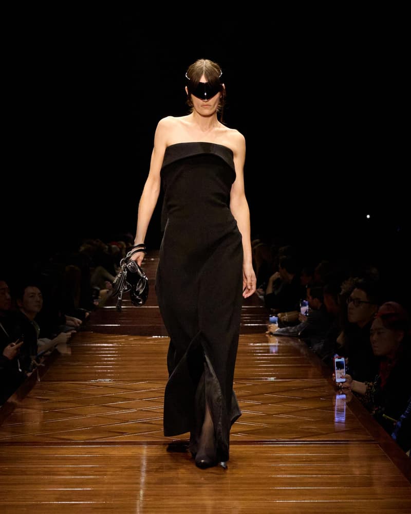 Balenciaga 2025SS fashion show