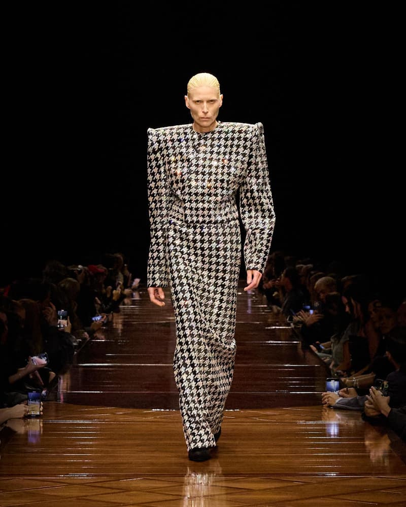 Balenciaga 2025SS fashion show
