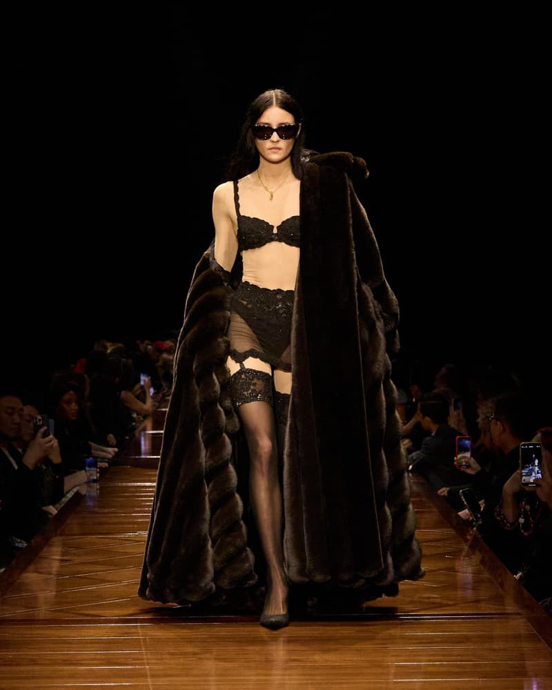 Balenciaga 2025SS fashion show