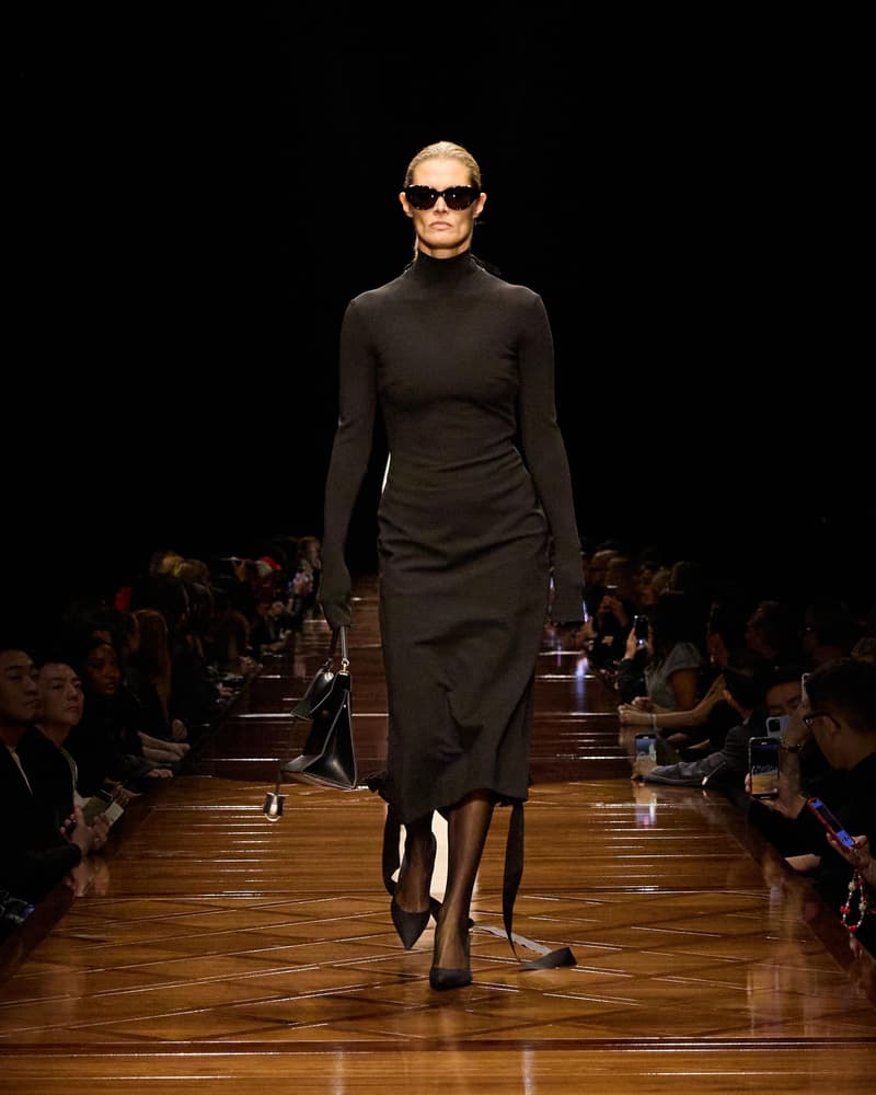 Balenciaga 2025SS fashion show